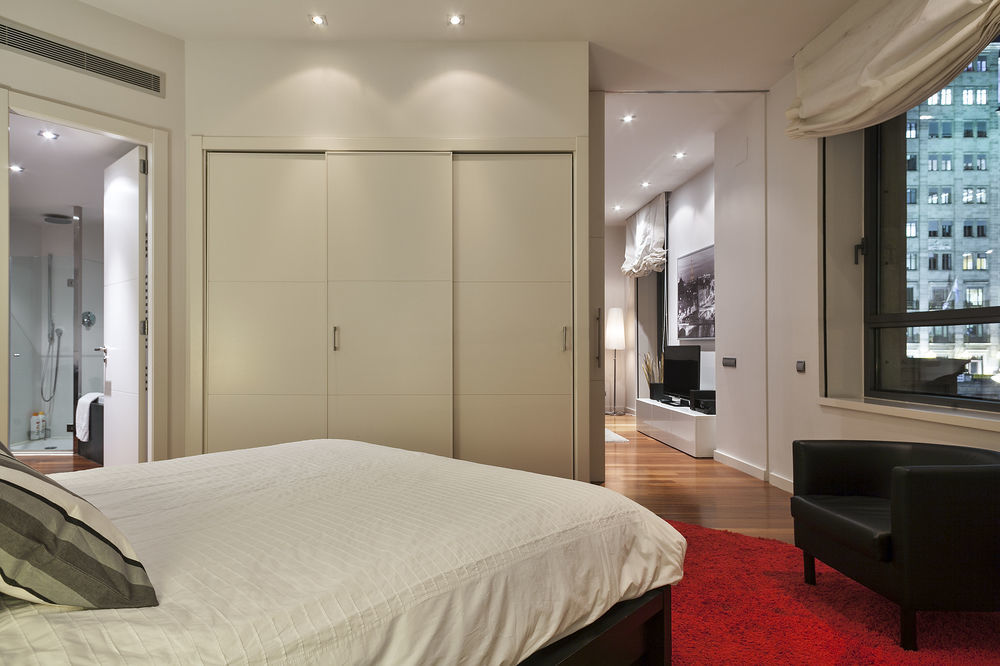 Canela Homes Barcelona Universitat Luaran gambar