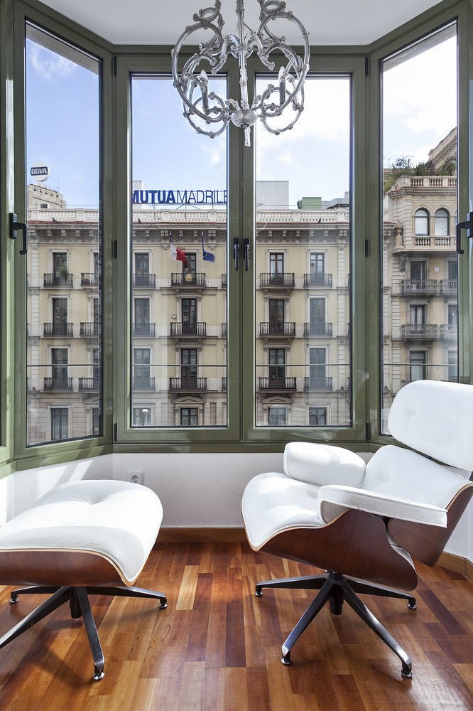 Canela Homes Barcelona Universitat Luaran gambar